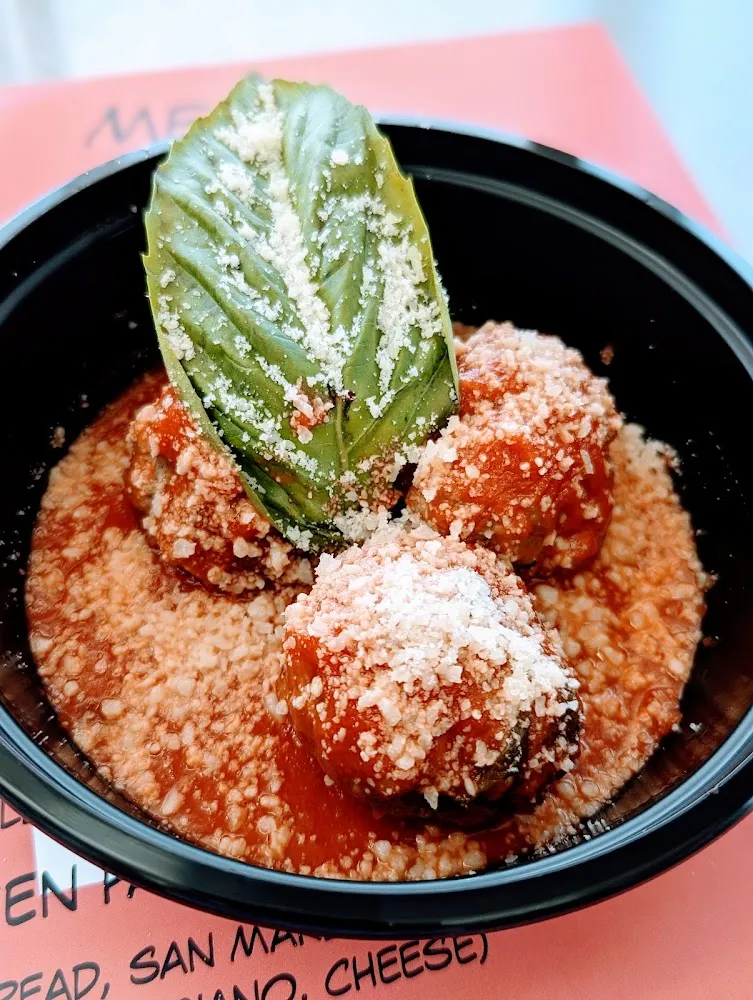 Polpette Meatballs 3 pcs Sauce & Parmigiano